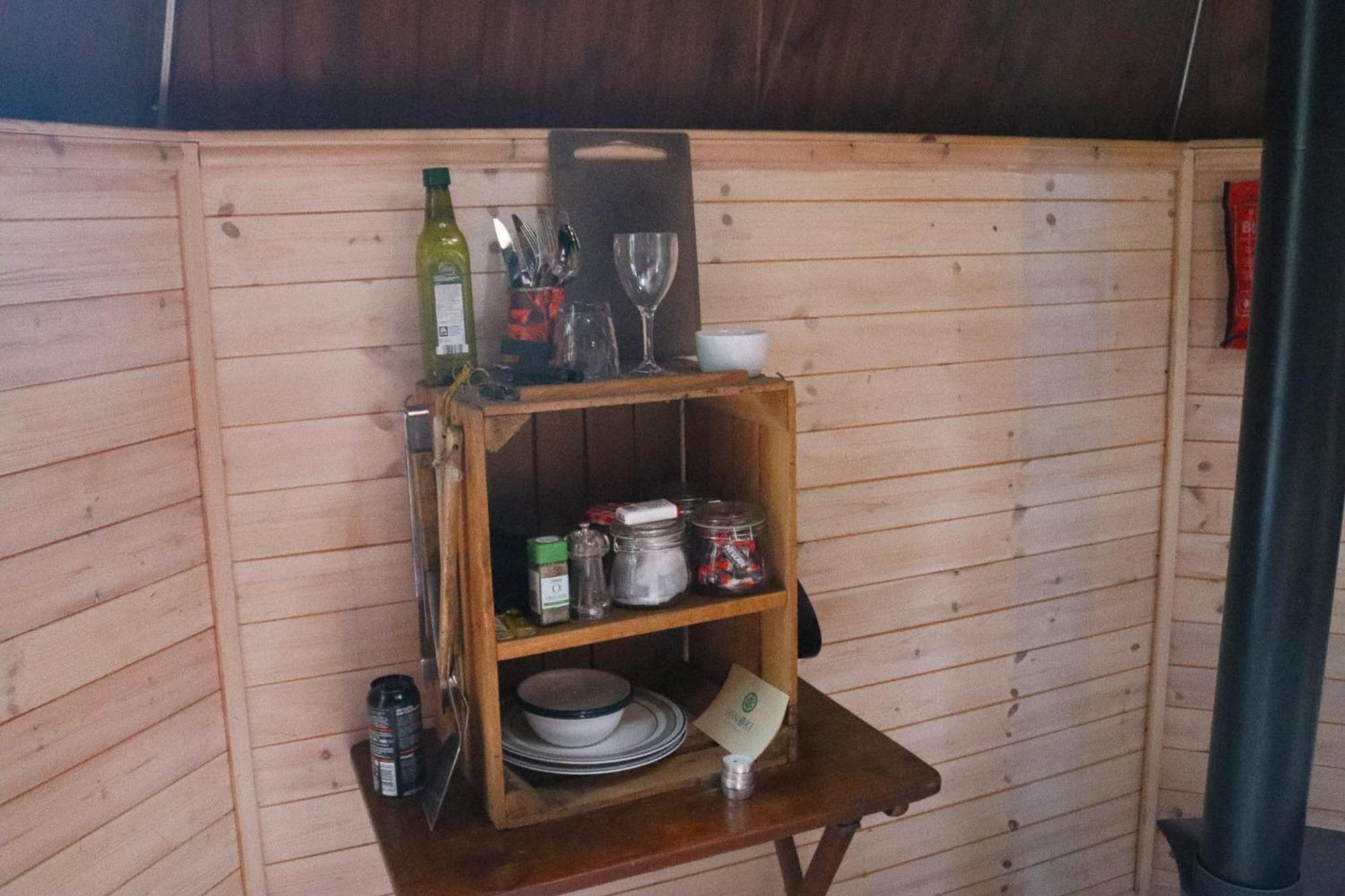 Chalet Oku Wooden Pod, Newburgh Priory Estate York