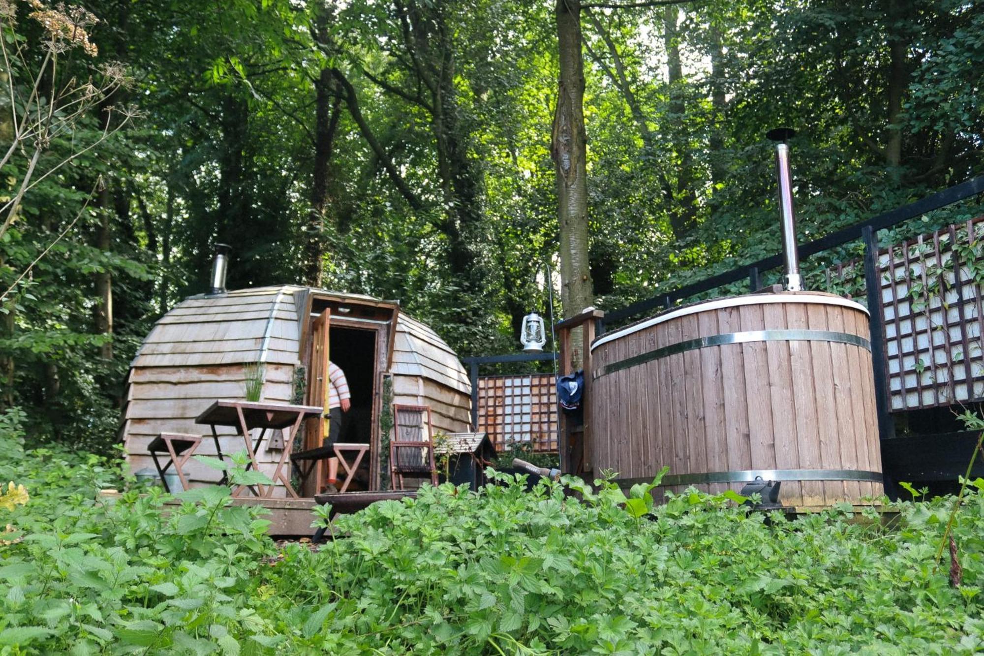 Oku Wooden Pod, Newburgh Priory Estate Chalet